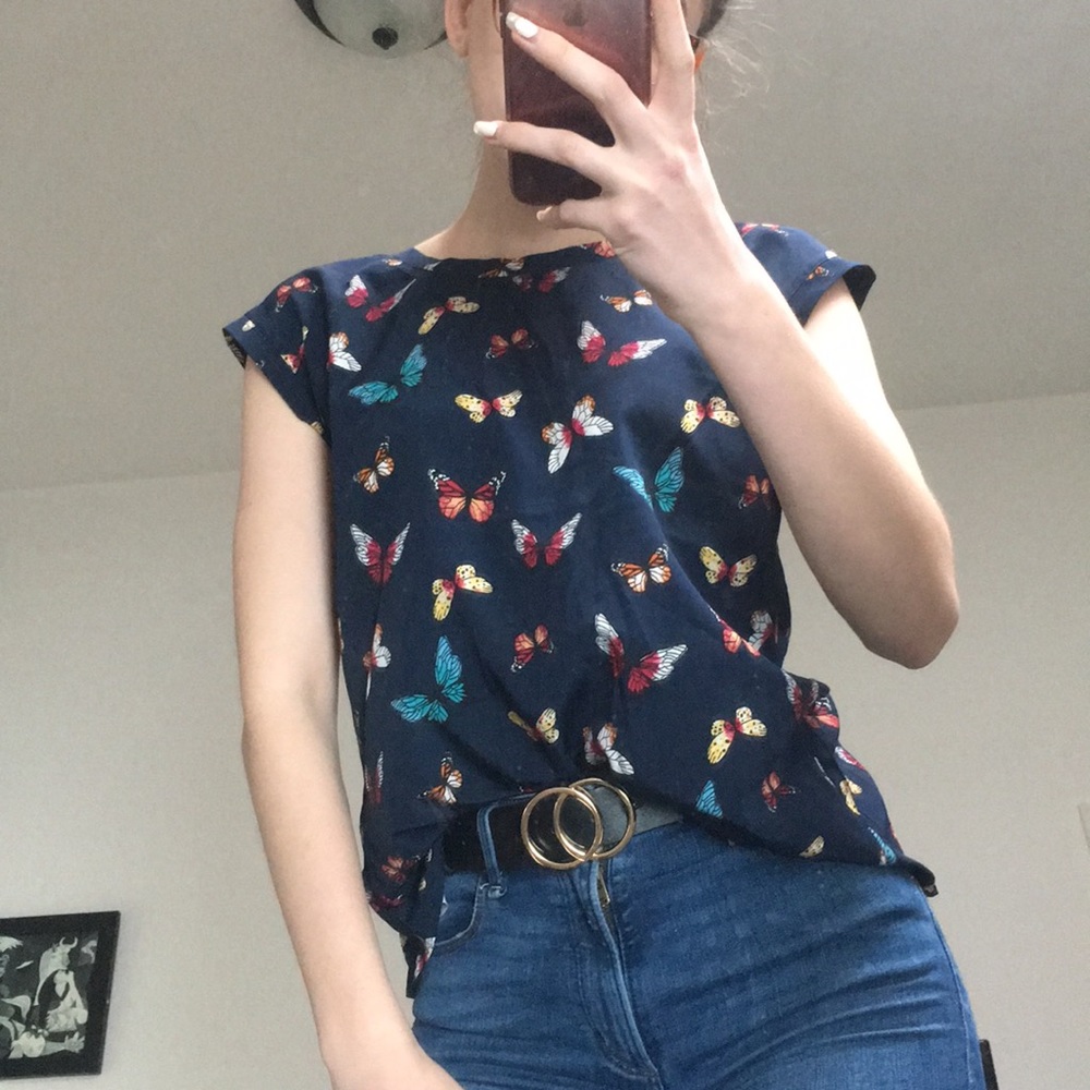 Abercrombie & Fitch slit back blouse